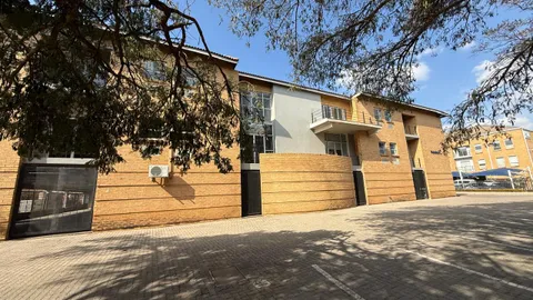 Riverview Park, 3 River Road, Janadel Avenue